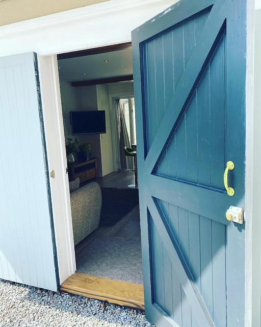 Blankednick Boltholes - 3 Beautiful Family Or Couples Cornish Getaways Truro Exterior photo